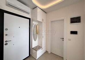 اطلالة بحر - شقة غرفة وصالة ضمن مجمع سكني حديث - في محمودلار /الانيا 