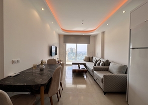 اطلالة بحر - شقة غرفة وصالة ضمن مجمع سكني حديث - في محمودلار /الانيا 