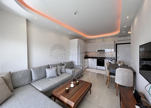 اطلالة بحر - شقة غرفة وصالة ضمن مجمع سكني حديث - في محمودلار /الانيا 