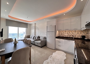 اطلالة بحر - شقة غرفة وصالة ضمن مجمع سكني حديث - في محمودلار /الانيا 