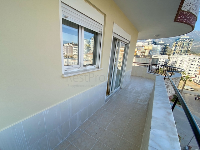 اطلالة مفتوحة - اثاث جديد - شقة غرفتين وصالة - في محمودلار / الانيا 