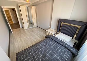 اطلالة مفتوحة - اثاث جديد - شقة غرفتين وصالة - في محمودلار / الانيا 