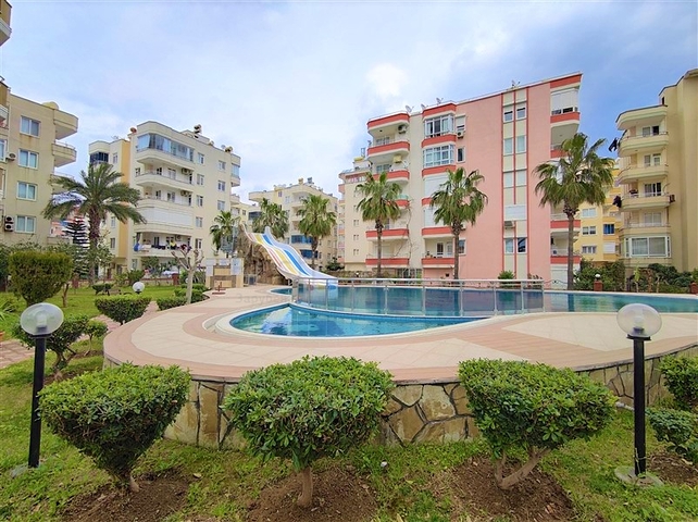 اطلالة بحر - شقة غرفيتن وصالة واسعة - في محمودلار/ الانيا 