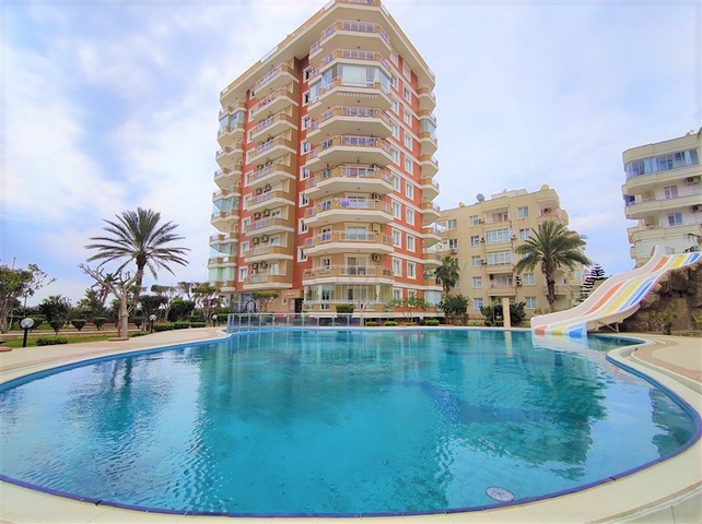 اطلالة بحر - شقة غرفيتن وصالة واسعة - في محمودلار/ الانيا 