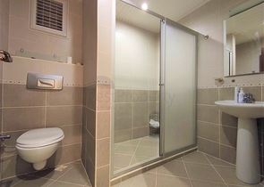 اطلالة بحر - شقة غرفيتن وصالة واسعة - في محمودلار/ الانيا 