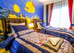 اطلالة مباشرة على البحر - شقة غرفتين وصالة مفروشة - في محمودلار / الانيا 