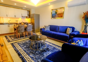 اطلالة مباشرة على البحر - شقة غرفتين وصالة مفروشة - في محمودلار / الانيا 