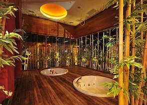 اطلالة بحر - شقة غرفتين وصالة - ضمن مجمع 5 نجوم - في محمودلار / الانيا 