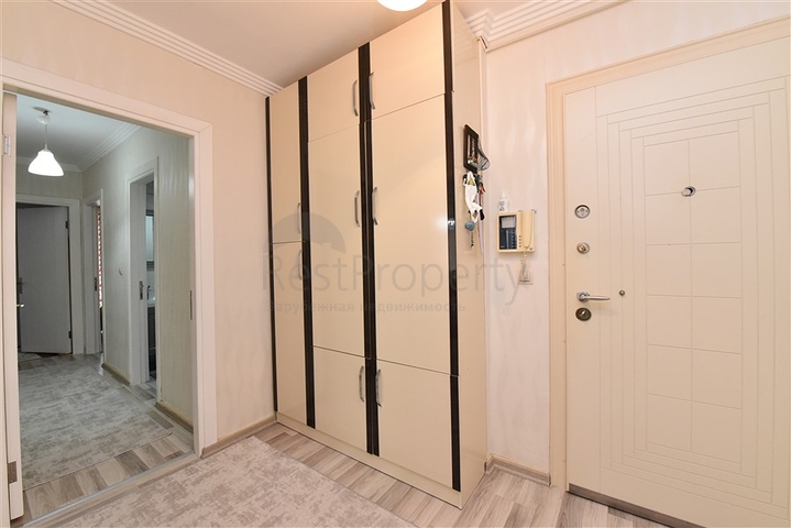 شقة عائلية واسعة - 3 غرف وصالتين - في محمودلار / الانيا 