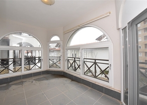 موفع مركزي - فيلا 4 غرف وصالتين - مفروشة -في منطقة توسمور / الانيا 