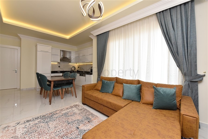 جانب شاطئ كليوباترا - شقة غرفة وصالة مفروشة - مجمع فاخر - في مركز الانيا 