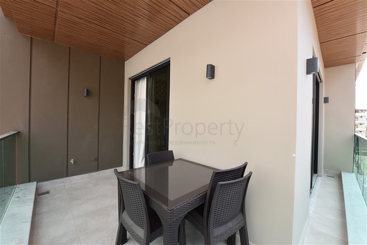 جانب شاطئ كليوباترا - شقة غرفة وصالة مفروشة - مجمع فاخر - في مركز الانيا 