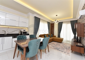 جانب شاطئ كليوباترا - شقة غرفة وصالة مفروشة - مجمع فاخر - في مركز الانيا 