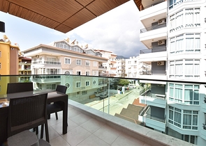 جانب شاطئ كليوباترا - شقة غرفة وصالة مفروشة - مجمع فاخر - في مركز الانيا 