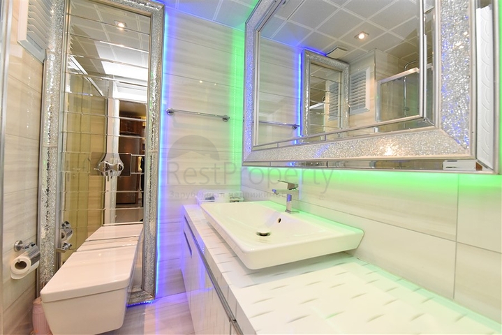 مجمع فاخر - شقة غرفة وصالة مفروشة - في محمودلار / الانيا 