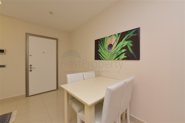 مجمع فاخر - شقة غرفة وصالة مفروشة - في محمودلار / الانيا 