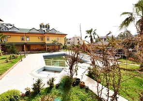 اطلالة بحر - فيلا 4 غرف وصالة مفروشة - ضمن مجمع - في ديمرتاش / الانيا 