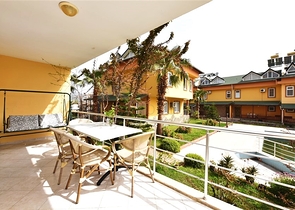 اطلالة بحر - فيلا 4 غرف وصالة مفروشة - ضمن مجمع - في ديمرتاش / الانيا 