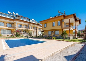 اطلالة بحر - فيلا 4 غرف وصالة مفروشة - ضمن مجمع - في ديمرتاش / الانيا 