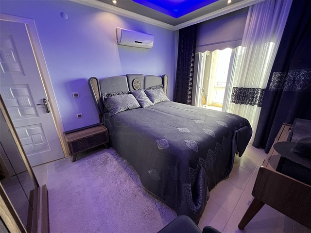 اطلالة بحر - شقة غرفة وصالة مفروشة - في محمودلار / الانيا 