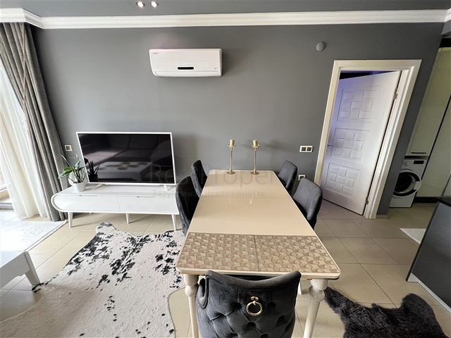 اطلالة بحر - شقة غرفة وصالة مفروشة - في محمودلار / الانيا 