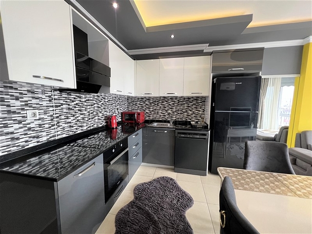 اطلالة بحر - شقة غرفة وصالة مفروشة - في محمودلار / الانيا 