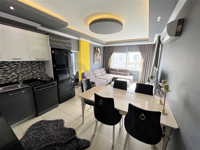 اطلالة بحر - شقة غرفة وصالة مفروشة - في محمودلار / الانيا 