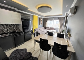 اطلالة بحر - شقة غرفة وصالة مفروشة - في محمودلار / الانيا 