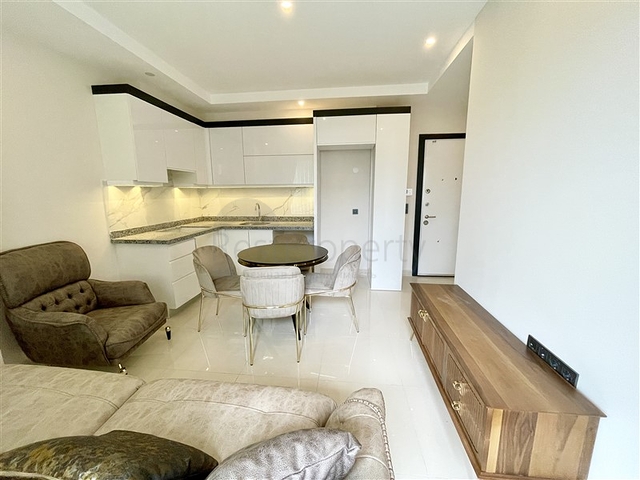 مجمع سكني حديث - شقة غرفة وصالة مفروشة - في محمودلار / الانيا 