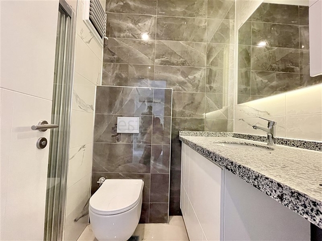 مجمع سكني حديث - شقة غرفة وصالة مفروشة - في محمودلار / الانيا 