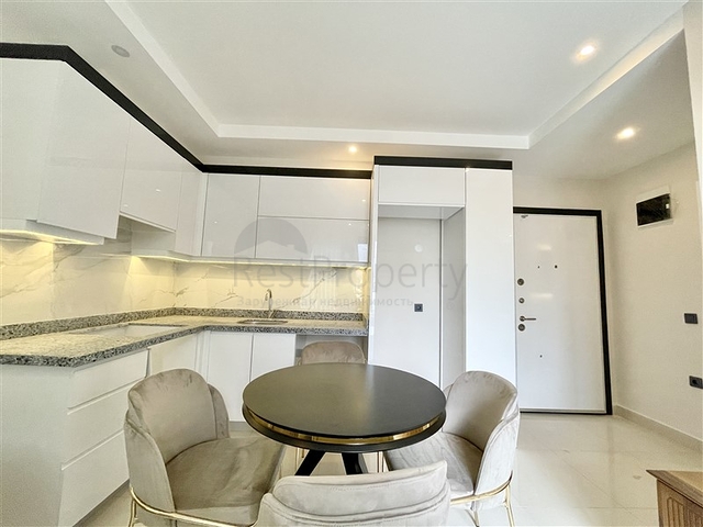 مجمع سكني حديث - شقة غرفة وصالة مفروشة - في محمودلار / الانيا 