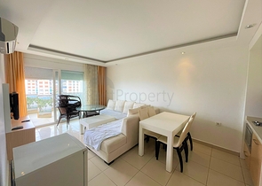 اطلالة بحر - شقة غرفة وصالة -ضمن مجمع سكني في كاستل / الانيا 