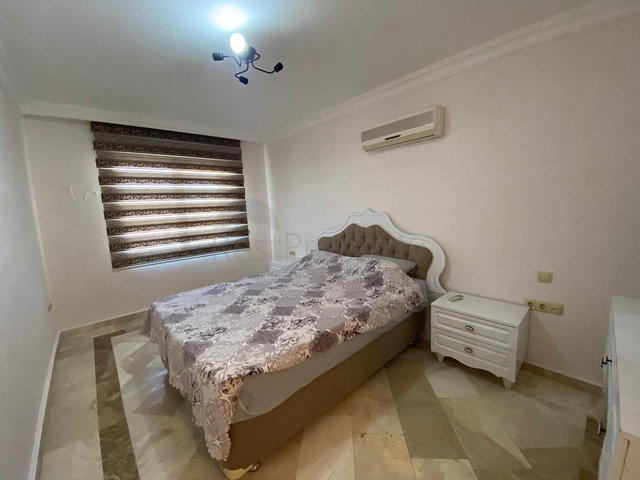 اطلالة بحر - مجمع يضم كافة الخدمات - شقة غرفتين وصالة - محمودلار / الانيا 