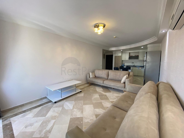 اطلالة بحر - مجمع يضم كافة الخدمات - شقة غرفتين وصالة - محمودلار / الانيا 