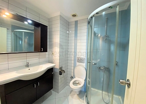 اطلالة بحر - مجمع يضم كافة الخدمات - شقة غرفتين وصالة - محمودلار / الانيا 