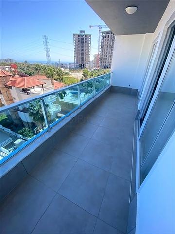 مجمع سكني حديث  - شقة غرفة وصالة - في محمودلار / الانيا 