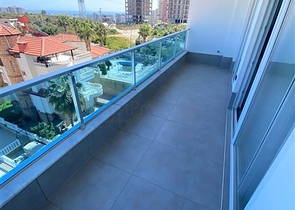 مجمع سكني حديث  - شقة غرفة وصالة - في محمودلار / الانيا 