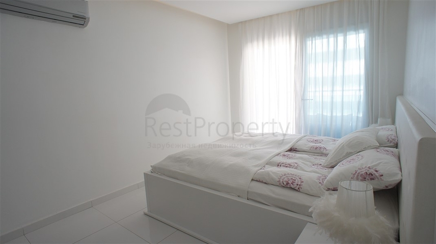 اطلالة بحر - دوبلكس غرفتين وصالة ضمن مجمع سكني في كاستل / الانيا 