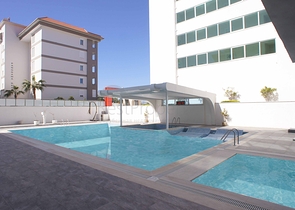 اطلالة بحر - دوبلكس غرفتين وصالة ضمن مجمع سكني في كاستل / الانيا 