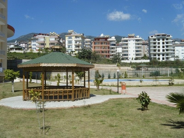 شقة عائلية - غرفتين وصالة -مفروشة - ضمن مجمع سكني في منطقة جيكجلي / الانيا 