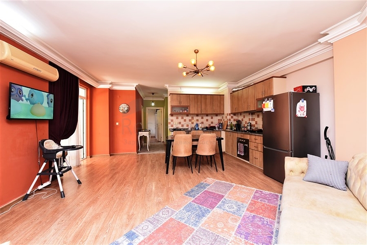 شقة عائلية - غرفتين وصالة -مفروشة - ضمن مجمع سكني في منطقة جيكجلي / الانيا 