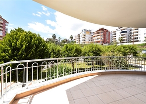 شقة عائلية - غرفتين وصالة -مفروشة - ضمن مجمع سكني في منطقة جيكجلي / الانيا 