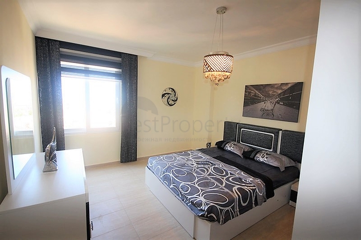 اطلالة بحر ونهر - دوبلكس مع تراس واسع - ضمن مجمع سكني في توسمور / الانيا 