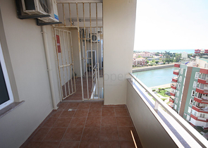 اطلالة بحر ونهر - دوبلكس مع تراس واسع - ضمن مجمع سكني في توسمور / الانيا 