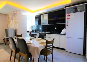 دوبلكس اطلالة بحر - 3 غرف وصالة مفروشة -في محمودلار / الانيا 