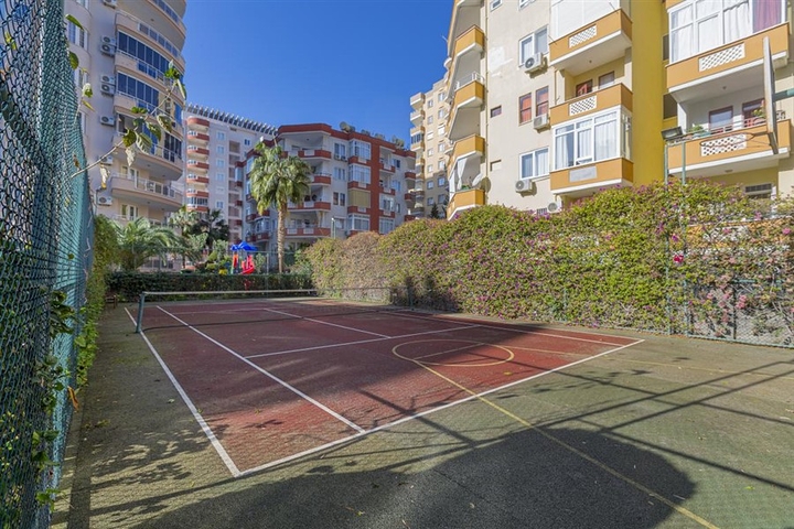 اطلالة بحر - دوبلكس واسعة 3 غرف وصالة مفروشة - في محمودلار / الانيا 