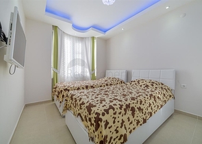 اطلالة بحر - دوبلكس واسعة 3 غرف وصالة مفروشة - في محمودلار / الانيا 