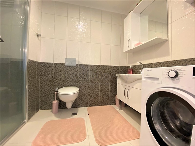 مجمع سكني حديث - شقة غرفة وصالة مفروشة - في محمودلار / الانيا 