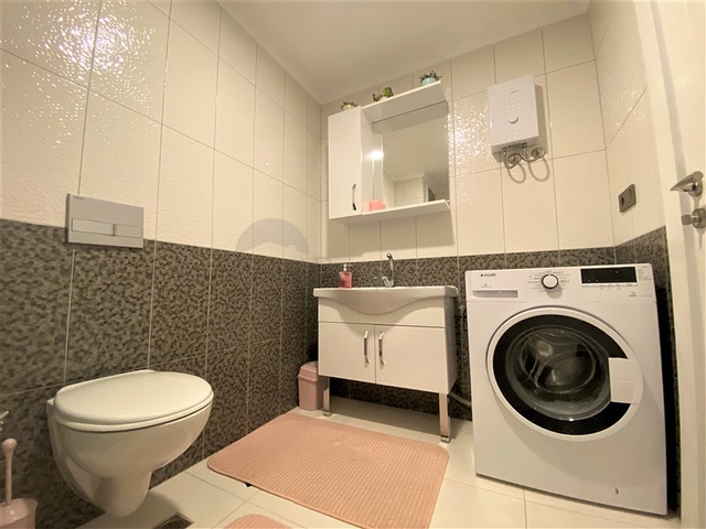 مجمع سكني حديث - شقة غرفة وصالة مفروشة - في محمودلار / الانيا 