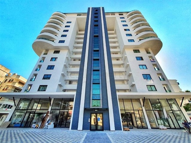 مجمع سكني حديث - شقة غرفة وصالة مفروشة - في محمودلار / الانيا 